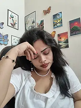 Pinky-2 - Oiling My Sexy Pussy Hole