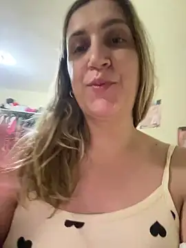 Bia_sexynovaes - Bia coloca o plug no 👌