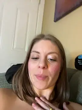 KatelynBabbyy - Get me nakeddd