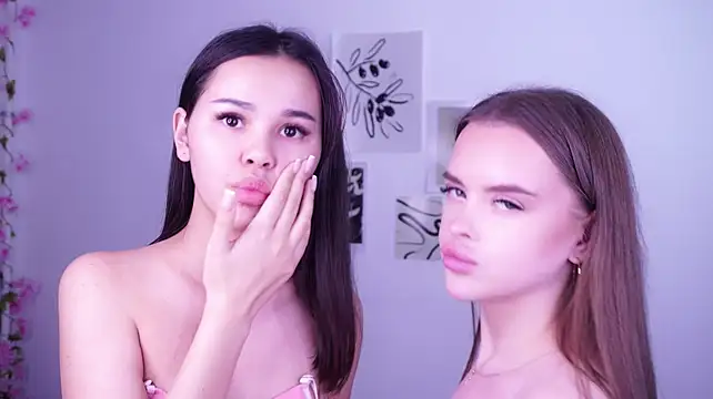 Mellywow - Bra off every 177 and quick flash after