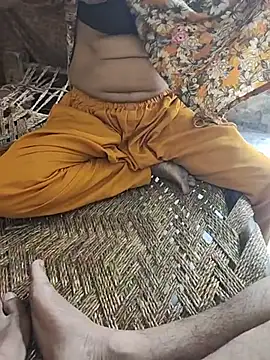 Reshma_sexy_couple - Cum in boobs reshma
