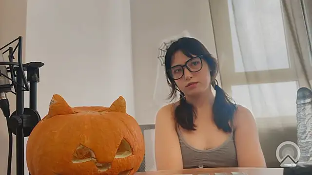 AlisaNaughty - Tittyfuck w/ dildo + drool😈