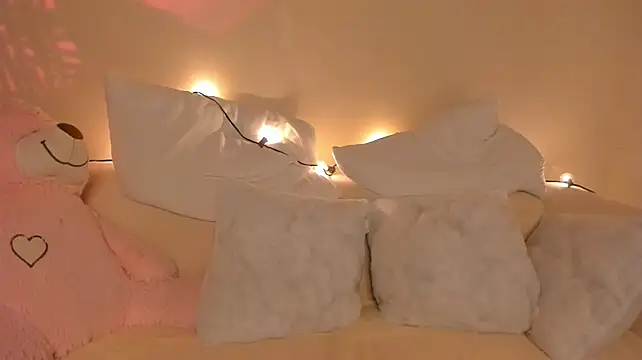 Red__sunnny - Show cute feet