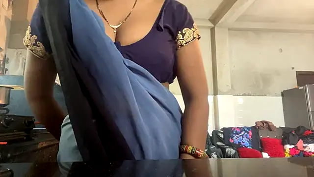 Telugu_angel21 - Squeeze milk
