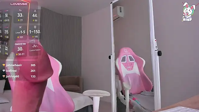 VirginChloe - BABY I WANNA SEE U NAKED 💦