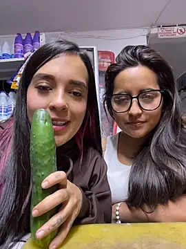 NaraAndNyla - Show Tits both girl ❤️‍🔥