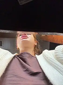 MiraReach - Squirt time 💦