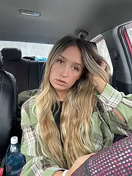 StasyWood - Show dildo🤤