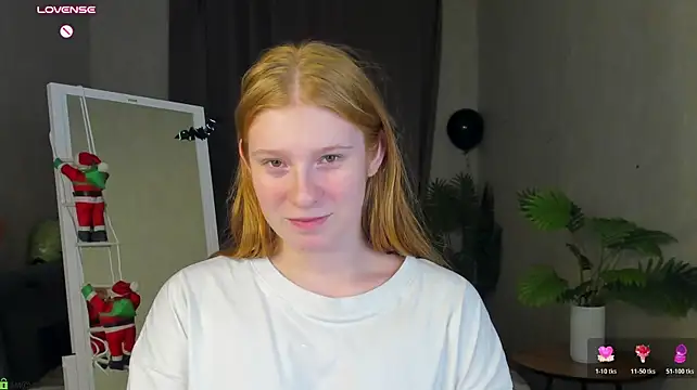 Sally_Ange1 - take off bra+ oil tits