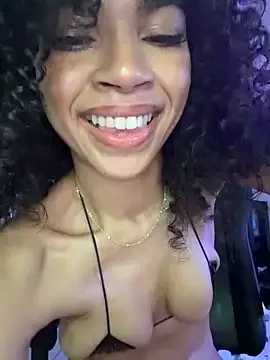 Kiki_hammyy - BWC + BBC = BIG Squirts🌊😈🥵