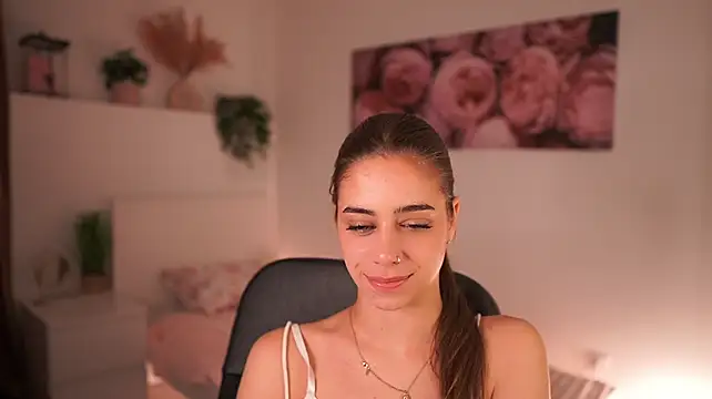 OliviaMoretti - HALF NAKED SHOW 💦