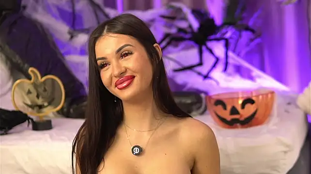 LilaRoses - Boobs Tease close up
