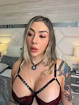 Miacoleman_ - Ass Red 🖐️💥💥