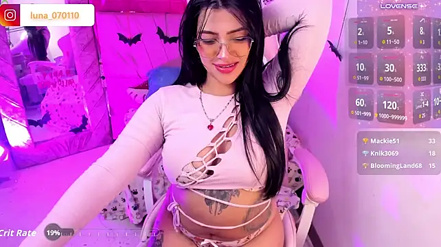 Julia_7 - naked and oil body