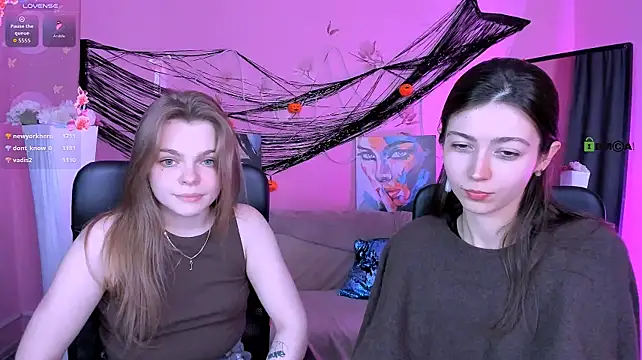 Kitniss_dreamy - flash boobs