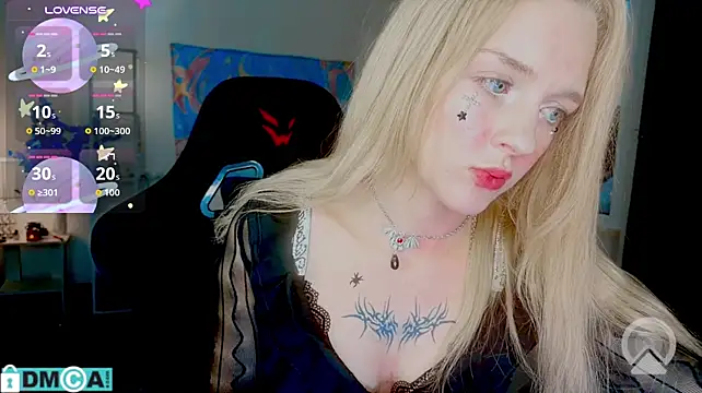 Aliceglass__