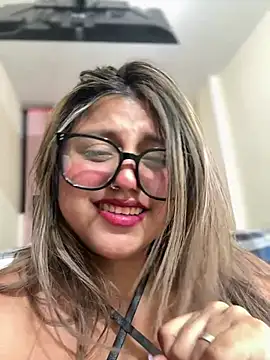-Adrilux- - 1 limón dentro de mi culo!! 😱🍑