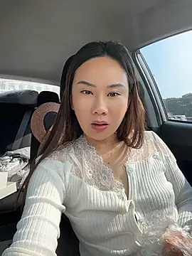 Yioyio-666 - jj抽插1分钟，最后完成任务可得小粉控制1分钟