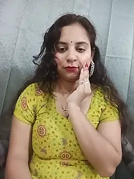 Lovely-girl99 - Full body massage with oil 🫦🫦💦🦵🏻😋