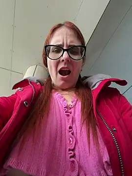 NataKitten - Rub&Slap wet pussy in public,LT🎁