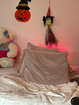 Lili__taylor - 🔥🔥lot of cum 💦💦💦