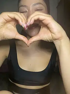 Kaia_XO - Put anal plug