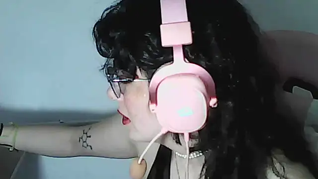 Owly_bloom - doggystyle + twerk