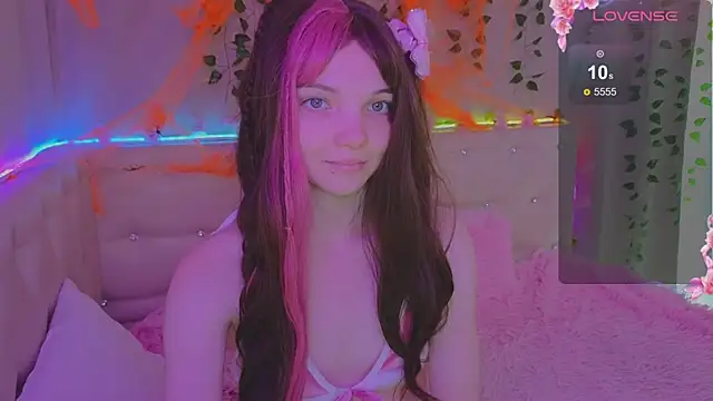 AnimeAlica18 - Oily tits close up💝