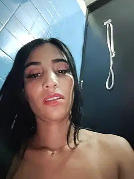 Carolinesweet1 - Squirt+ finger in ass