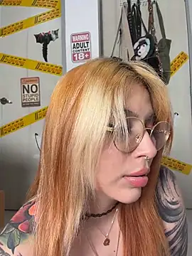 YunoRose_ - dildo play + squirt