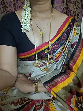 Tamil_rose471