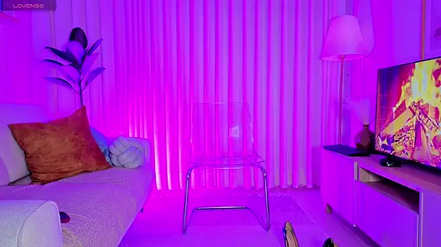 Alice_milf_ - play with your feet Alice