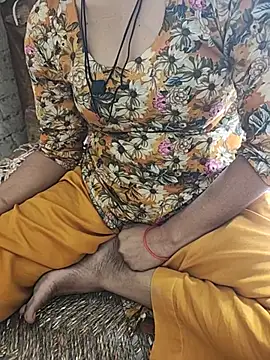 Reshma_sexy_couple - Cum in boobs reshma