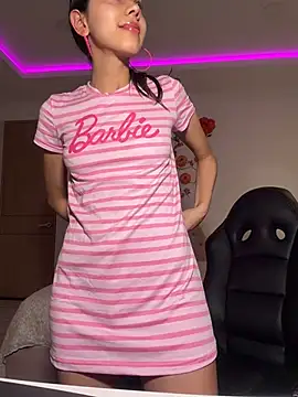 MissBecka_ - camera under dress