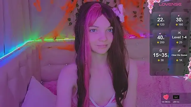 AnimeAlica18 - Oily tits close up💝