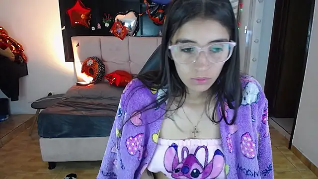 Sweet_abbyy_X - show ass 😈