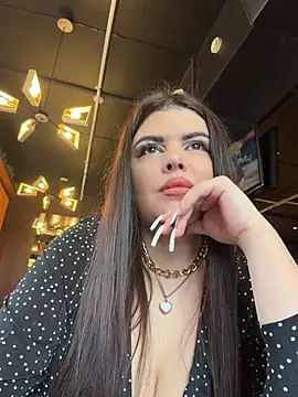 AmelliaDiamond - Ride dildo +slup naked boobs