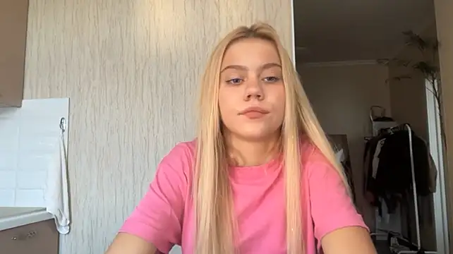 Glamorforyou - Show biceps