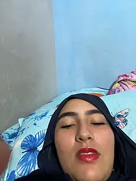 Malika_Noor - Reverse ride toy 😏