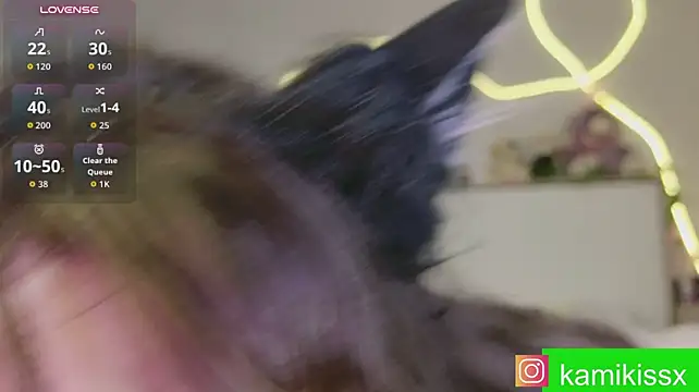 KamiKiss - 1 bdiklldo pussy 1 assssss