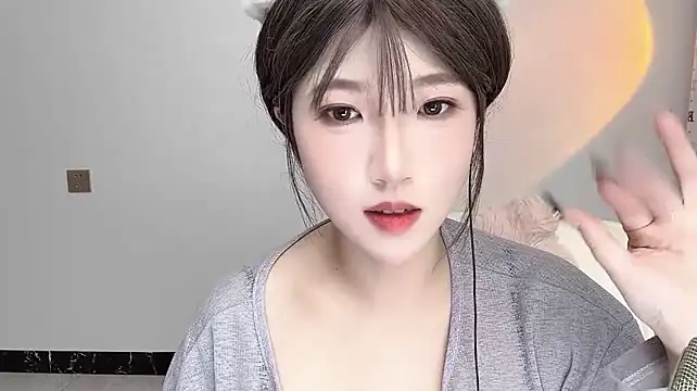 Lucy_8858