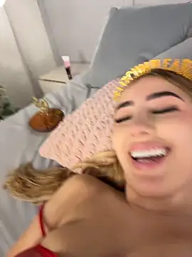 Miiaa_Rosee - 20's birthday show explicit surprise 🎁