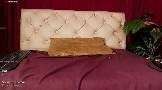 PrincessMilu - Zoom hairy pussy