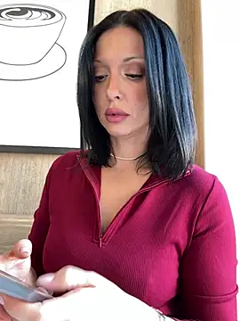 RoxySantaMonica - 💣 BIG hot boobs in nipple clamps💣