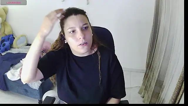 Alexia_87 - nakede lovense control 5 minute