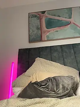 Ava_bbyxo - SHOW OFF HEELS + NAKED