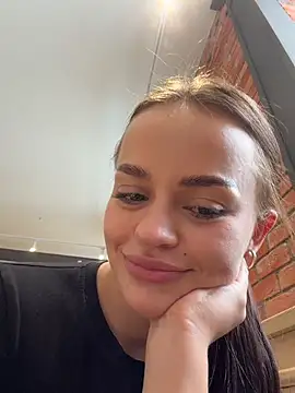 AngelinaTeller's Live XXX Chat