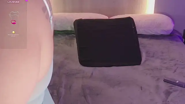 Emmajohnss - Messy pussy Squirting all 🤤💦😈