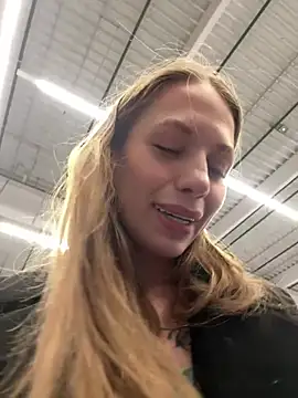 Olivia_Jemison - Lick my nipples + pinch them