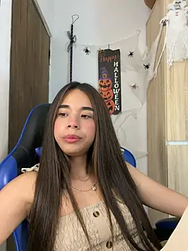 Milleradhara24 - fingers in my wet pussy